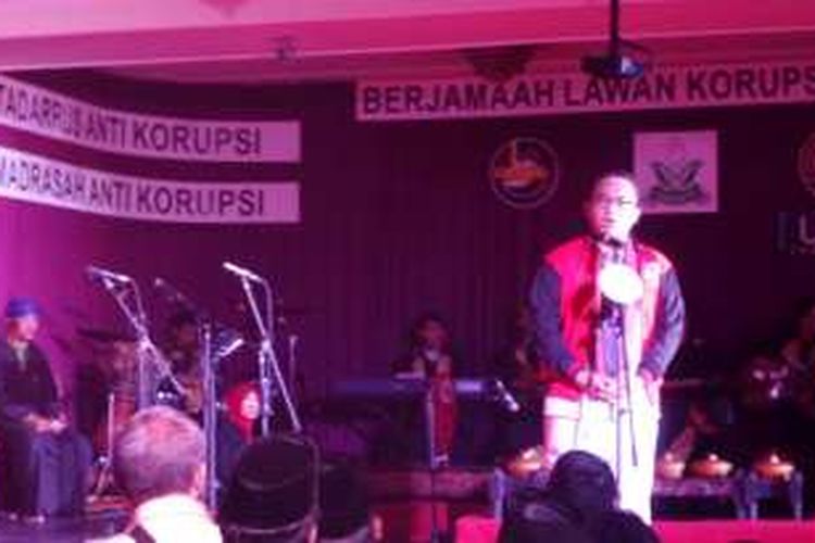 Dahnil Anzar Simanjuntak Ketua PP Pemuda Muhammadiyah membuka Konvensi Antikorupsi Pemuda Muhammadiyah di Gedung Pusat Dakwah Muhammadiyah, Jakarta,  Jumat (17/6/2016). 