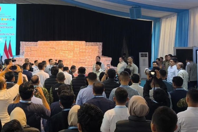 Prabowo Hadiri Penyerahan Hasil Denda Satgas PKH Senilai Rp 10 Triliun