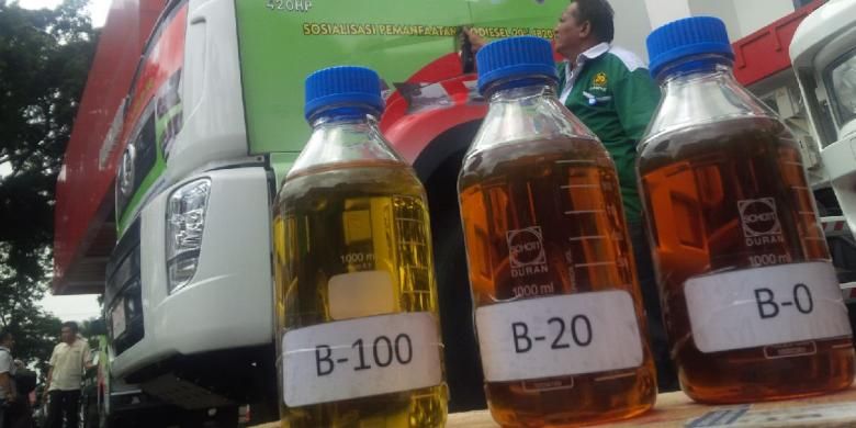 Roadshow B20 kembali diadakan. Sosialisasi pemanfaatan B20 atau bahan bakar biodiesel 20% tersebut kini memasuki hari ke-9 dan digelar di Bandung di Kantor Pertamina Bandung.