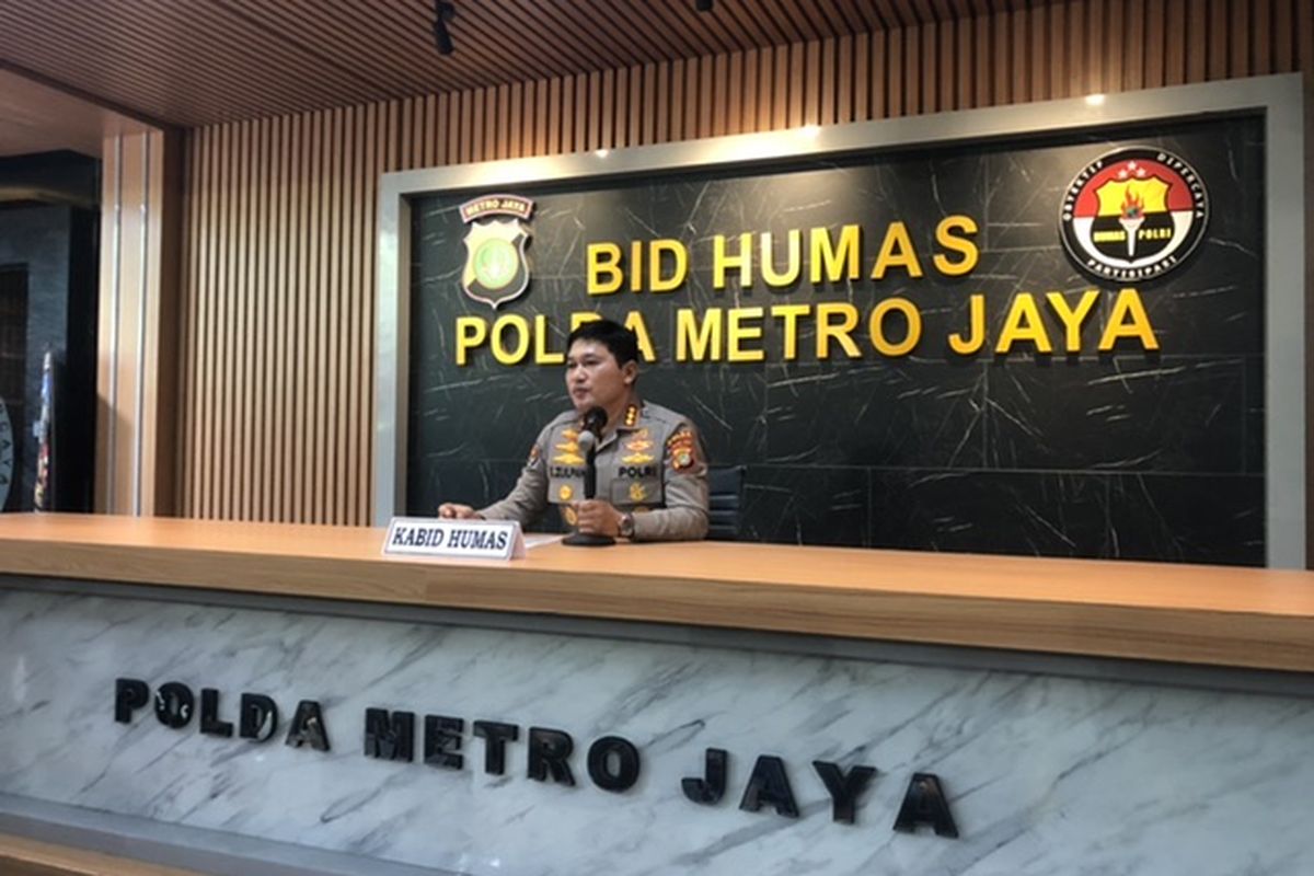 Kabid Humas Polda Metro Jaya, Kombes Pol  Endra Zulpan di Polda Metro Jaya, Jumay (30/9/2022).