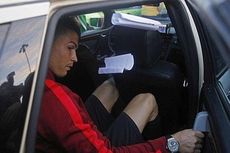 Tak Ada Sambutan, Ronaldo dkk Pulang ke Rumah Naik Taksi