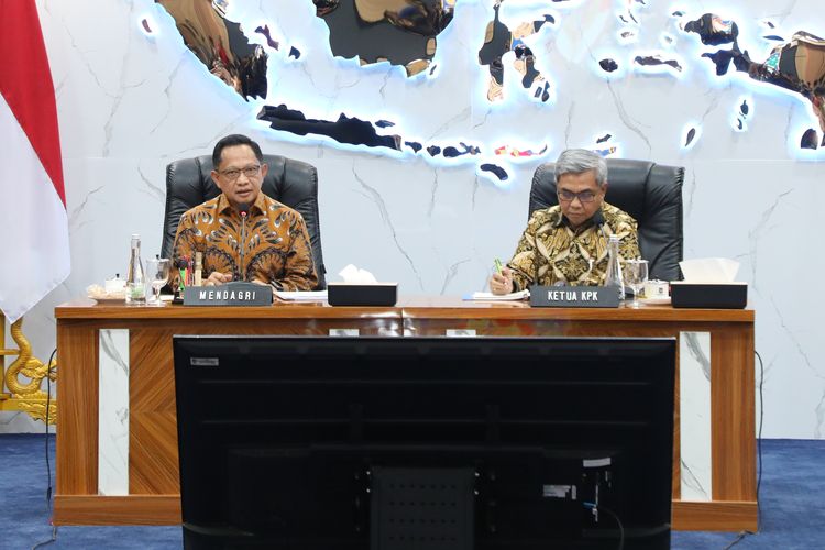 Korupsi Kepala Daerah Marak: Perketat Pengawasan hingga Evaluasi Sistem Pilkada
