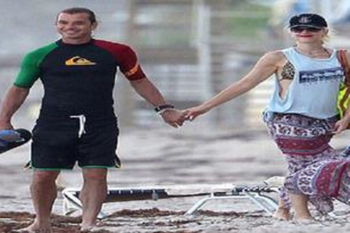 Gavin Rossdale dan Gwen Stefani terlihat bahagia berlibur di Florida, tapi survei mengungkap 6 persen pasangan justru pisah kamar saat berlibur.