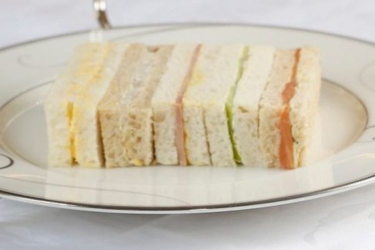 Ilustrasi sandwich untuk afternoon tea.