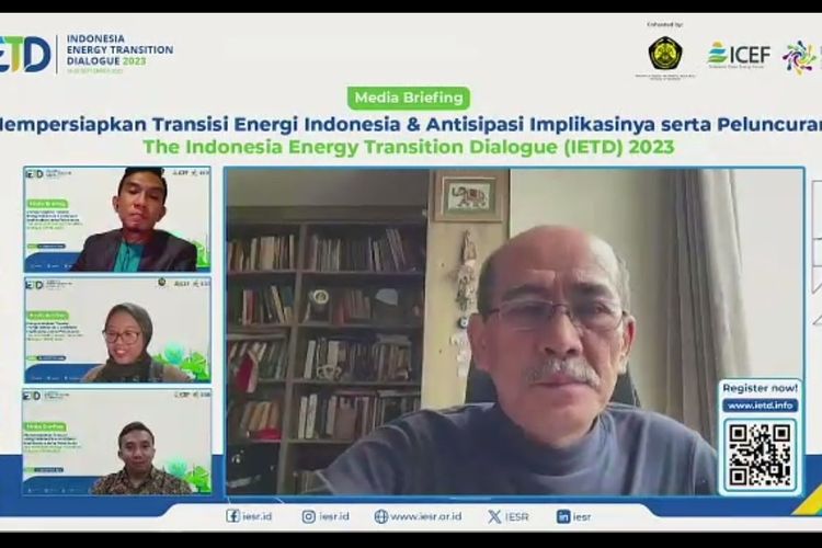 Tangkapan layar media briefing online bertajuk Mempersiapkan Transisi Energi Indonesia dan Antisipasi Implikasinya serta Peluncuran The Indonesia Energy Transition Dialogue (IETD) 2023 yang digelar oleh  Institute for Essential Services Reform (IESR), Rabu (13/9/2023).