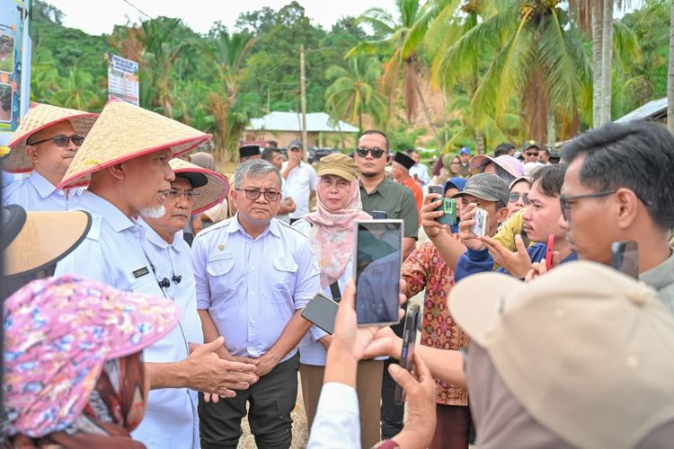 4.000 Hektare Lahan Hilang usai Banjir Bandang di Sumbar Masih Tanpa Kejelasan