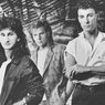 Lirik dan Chord Lagu Beneath, Between and Behind - Rush