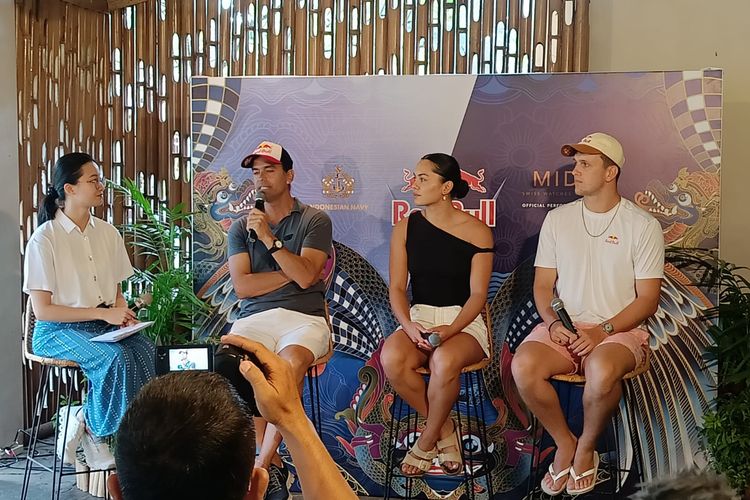 Red Bull Cliff Diving 2026 Perdana di Bali, 24 Atlet Dunia Terjun dari Tebing 27 Meter