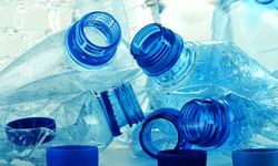 Ribuan Serpihan Plastik Berukuran Nano Ditemukan di Air Minum Kemasan