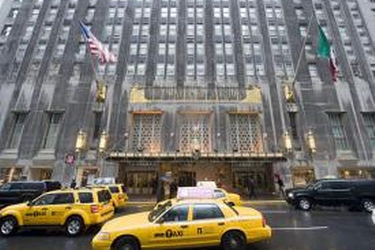 Hilton Worldwide Holdings Inc (HLT), salah satu operator hotel terbesar internasional, tengah mempertimbangkan untuk membeli Manhattan Waldorf Astoria Hotel, hotel perkotaan berskala high-end senilai 1.950.000.000 dollar AS.
