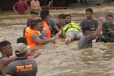Tertimpa Tembok Saat Selamatkan Warga yang Terjebak Banjir, Seorang Polisi Kritis