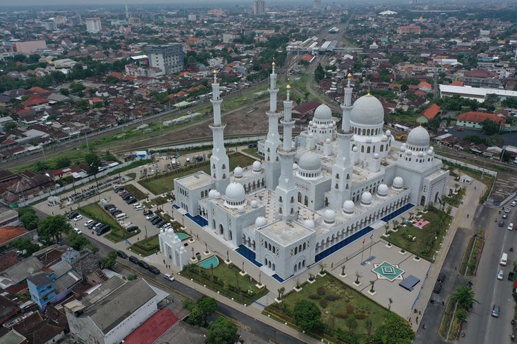 Ilustrasi Masjid Raya Sheikh Zayed di Solo garapan PT Waskita Karya (Persero) Tbk.