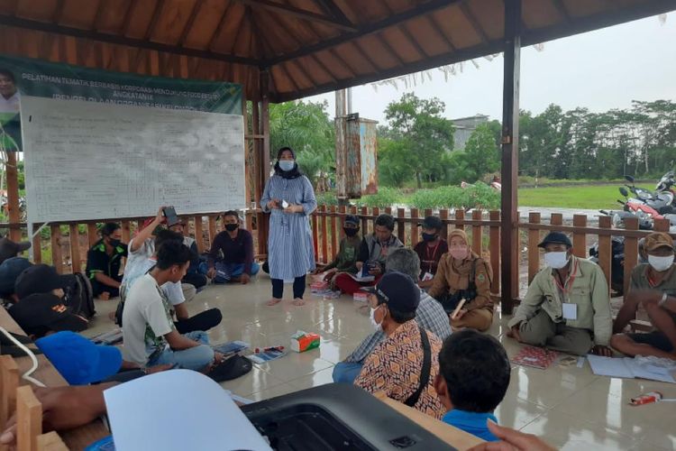 Kementan mengajak petani memanfaatkan program AUTP agar bisa mengklaim asuransi sebesar Rp 6 juta per ha per musim tanam ketika terjadi gagal panen.