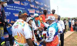 PON XX, Pebalap Papua Raih 3 Emas di Road Race, Gubernur Enembe: Ini berkat Doa Bersama