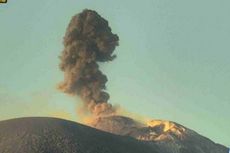 Gunung Ile Lewotolok Meletus 94 Kali Disertai Lontaran Lava Pijar Sejauh 500 Meter