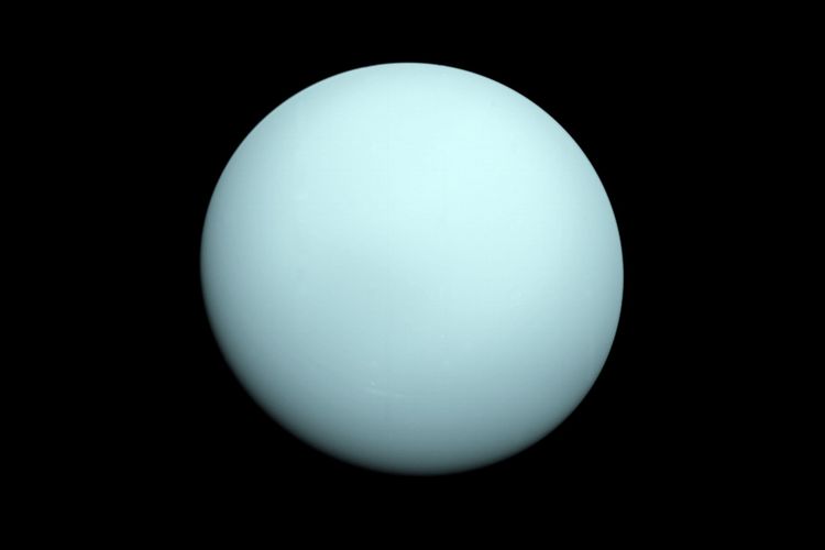 Gambar planet Uranus yang diambil oleh wahana antariksa Voyager 2 pada 14 Januari 1986.