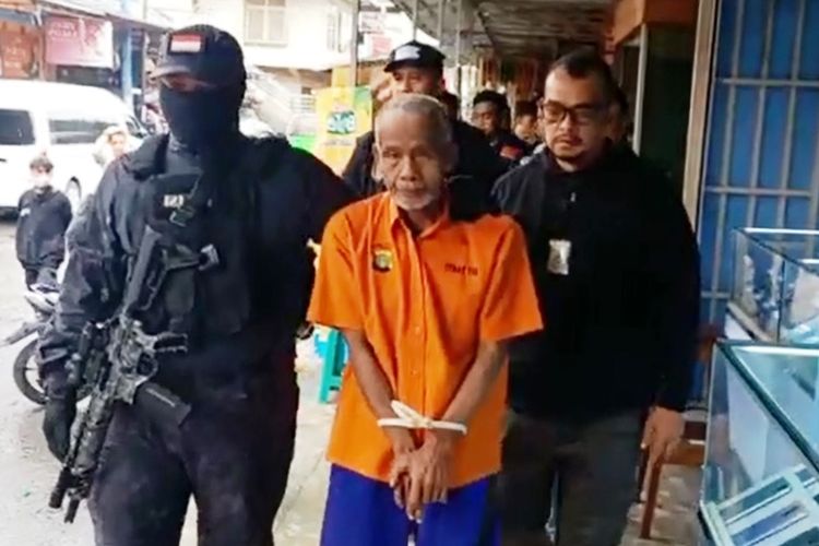 Solihin alias Duloh (65), eksekutor pembunuh berantai komplotan Wowon cs asal Cianjur, Jawa Barat.