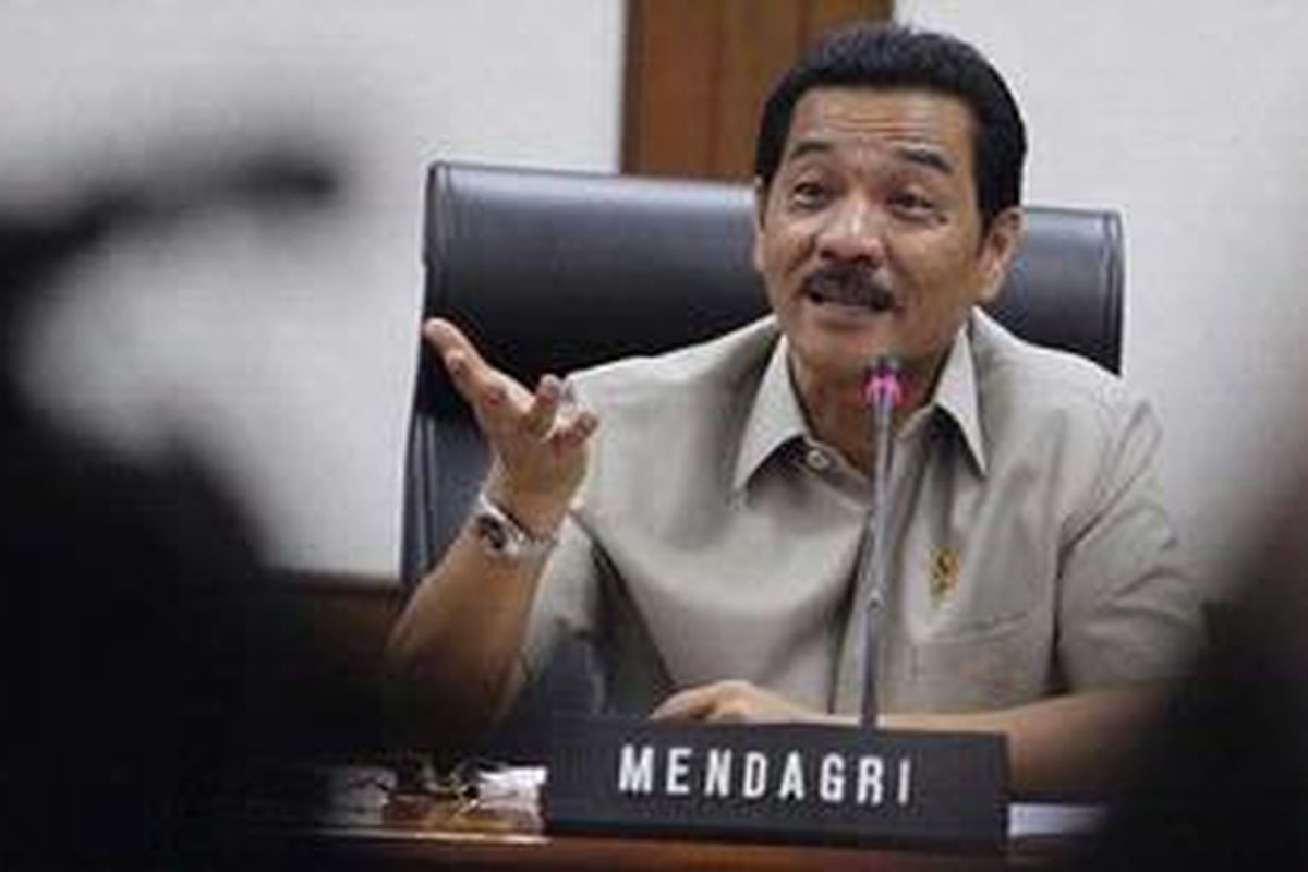 Menteri Dalam Negeri Gamawan Fauzi 