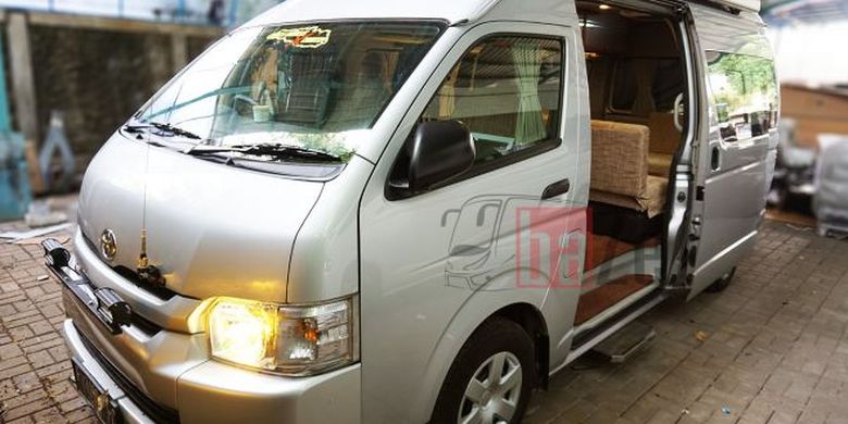 Populer Otomotif Hiace Disulap Jadi Mobil Rumah Perbandingan Harga Ertiga Dan Xl7 Halaman All Kompas Com