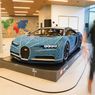 Melihat dari Dekat Supercar Bugatti Chiron dari Lego di Denmark