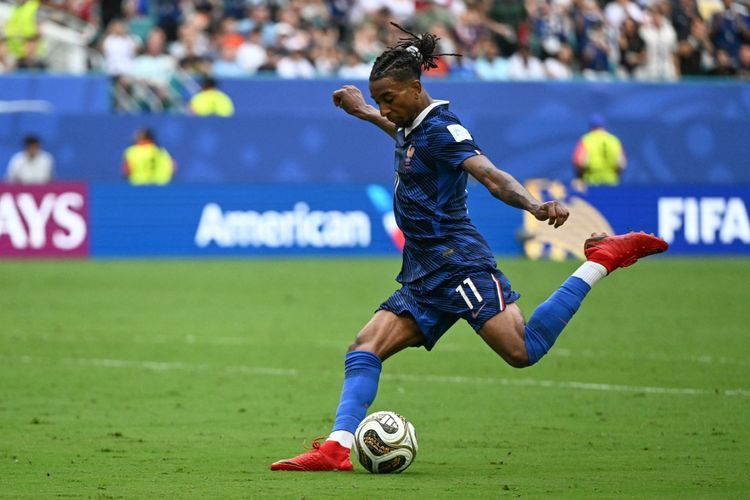 Rekor Piala Dunia Pele Tertunduk di Hadapan Michael Olise