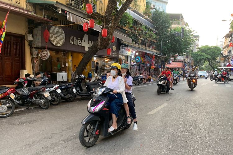 Kondisi lalu lintas di Kota Hanoi, Vietnam pada Mei 2024.