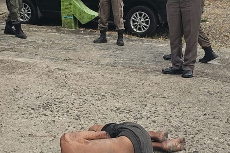 ODGJ di Bengkulu Minum Air Aki dan Siramkan ke Warga 