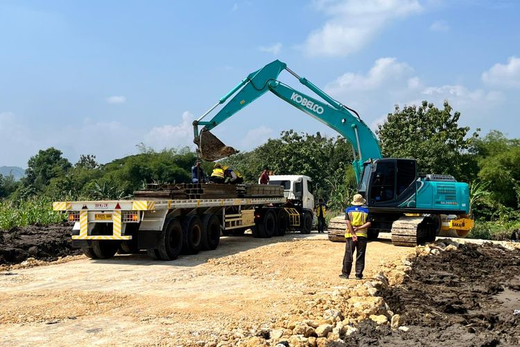 Jembatan Bailey 90 Meter Dipasang, Buka Akses Sekolah Rakyat di Brebes
