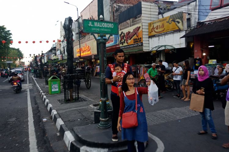 Sore hari di Jalan Malioboro yang legendaris, Sabtu (12/3/2018).