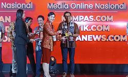 Kompas.com Raih Penghargaan OJK sebagai Media Pemberitaan Terkontributif Literasi Keuangan dan Pelindungan Konsumen