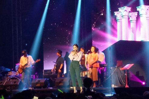 Raisa Pamerkan Cincin Kawin di Ujung 