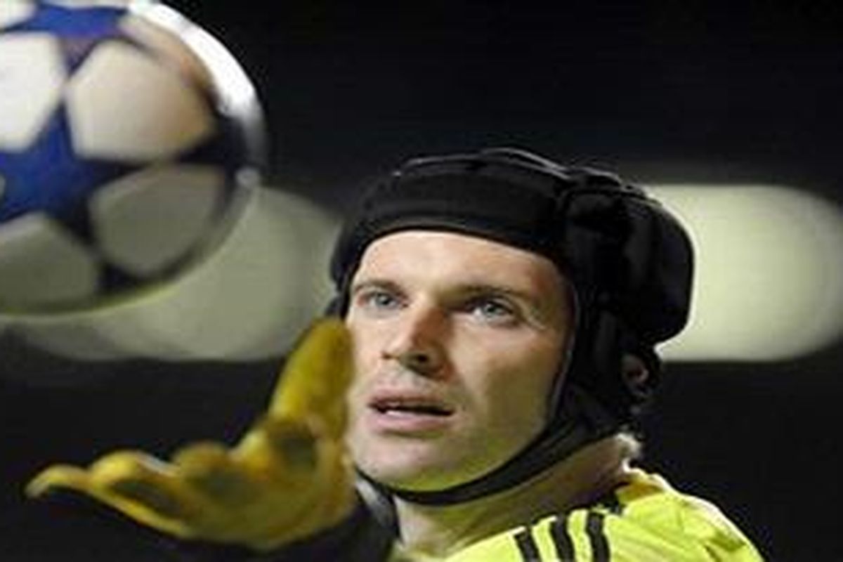 Kiper Chelsea, Petr Cech.