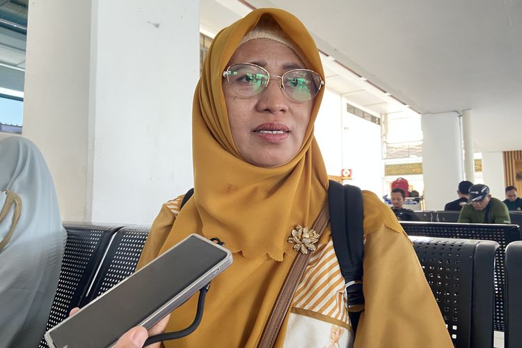 Dampak Erupsi Anak Krakatau, Rombongan Dispendik Jember Gagal Terbang ke Jakarta