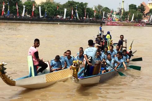 Keteladanan dalam Sepotong Bak Cang dan Kebhinekaan dalam Perahu Naga