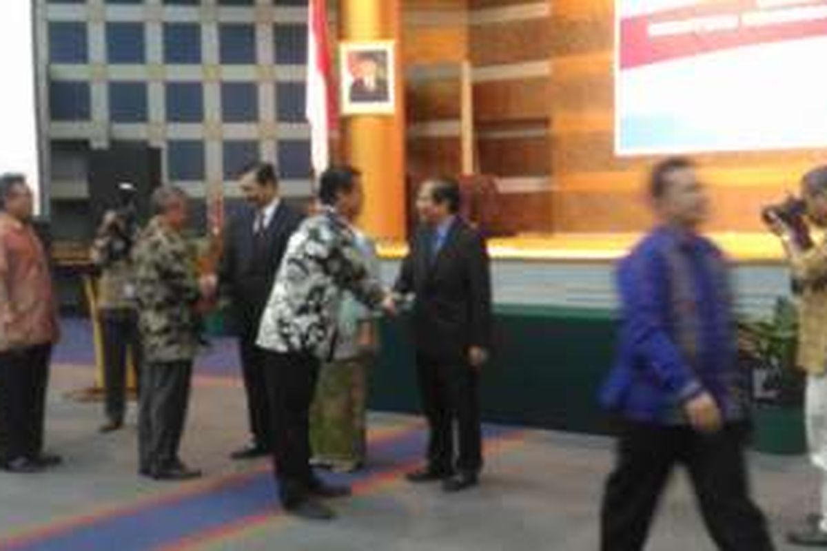 Suasana Serah terima jabatan Menteri Koordinator Bidang Kemaritiman, di Gedung BPPT, Jakarta (27/8)