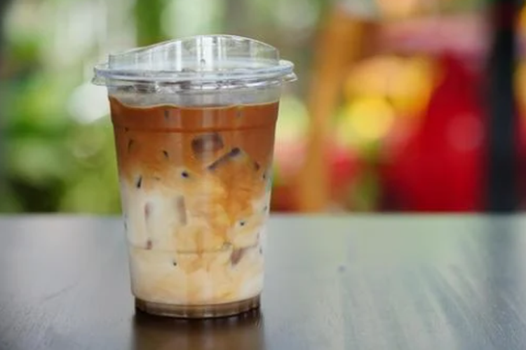 ilustrasi kopi susu.