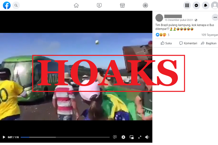Tangkapan layar unggahan dengan narasi hoaks di sebuah akun Facebook, Kamis (15/12/2022), soal video bus timnas Brasil dilempari telur usai Piala Dunia 2022. Ternyata, video itu ditempatkan dalam konteks keliru.