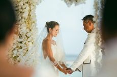 Julie Estelle Ungkap Alasan Pilih Menikah di Maldives