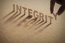 Penjelasan Integritas: Manfaat, Ciri-ciri, dan Contohnya