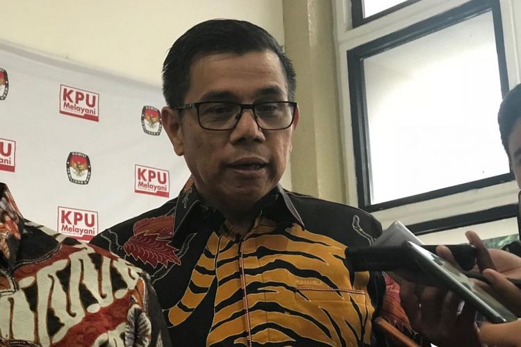 Sekretaris Jenderal Partai Demokrat Hinca Panjaitan saat ditemui di Kantor KPU, Jakarta Pusat, Senin (10/12/2018). 