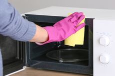 Seberapa Sering Microwave Harus Dibersihkan?