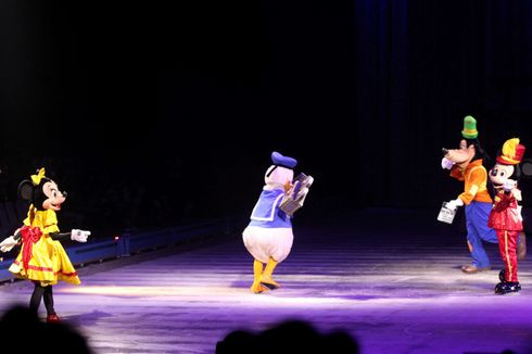 50 Tahun Mickey Mouse dan Minnie Mouse dalam Disney on Ice