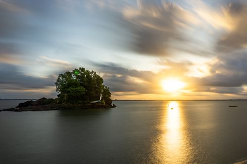 Pantai Melawai: Daya Tarik, Harga Tiket, dan Jam Buka