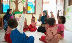 Bukan Calistung, 6 Kemampuan Fondasi ini Lebih Penting Dimiliki Anak Sebelum Masuk SD