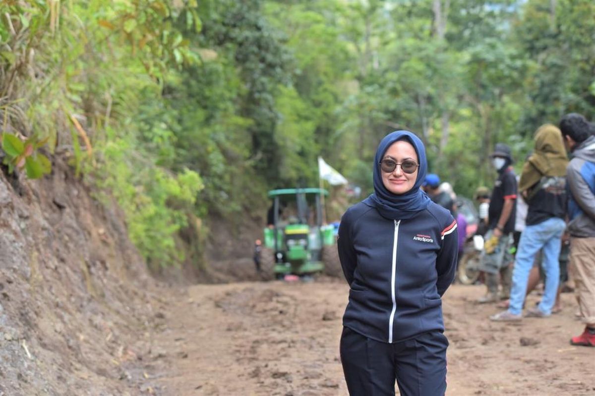 Bupati Bupati Luwu Utara Indah Putri Indriani dalam salah satu kesempatan.