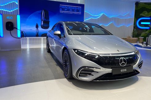 Mobil Listrik Mercedes-Benz EQS dan EQE Diklaim Laku 100 Unit