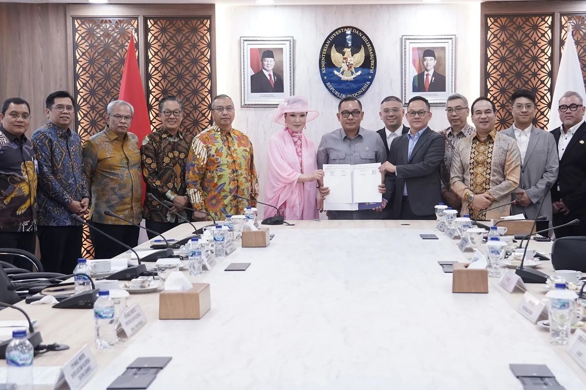 Penandatanganan kerja sama strategis antara Worldvuer iByond Limited, perusahaan teknologi berbasis Silicon Valley, dengan Tunas Prima Industrial Estate yang dilakukan di Jakarta, Rabu (9/7/2025).