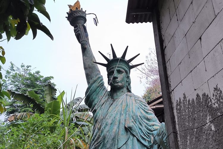 Misteri Keberadaan Patung Liberty di Pondok Cabe Tangsel, Ini Asal Usulnya