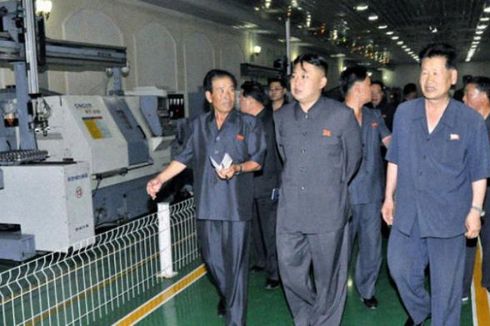 Korea Utara Klaim Mampu Produksi Telepon Pintar