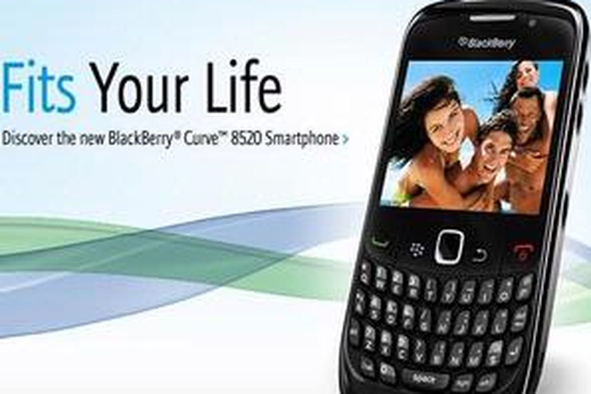 BlackBerry Curve 8520 yang juga dikenal sebagai BlackBerry Gemini